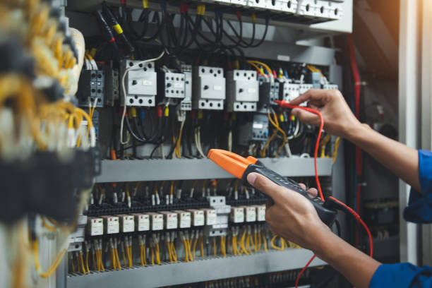 Best Licensed Electrician  in Cary, IL